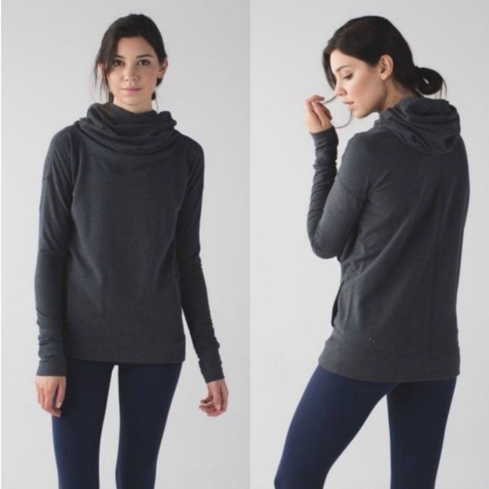 Lululemon Stress Less Funnelneck Hoodie Size 8